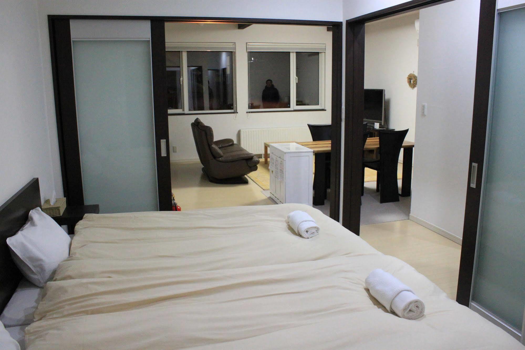 Tsuru Apartments NakaNakafurano Eksteriør bilde